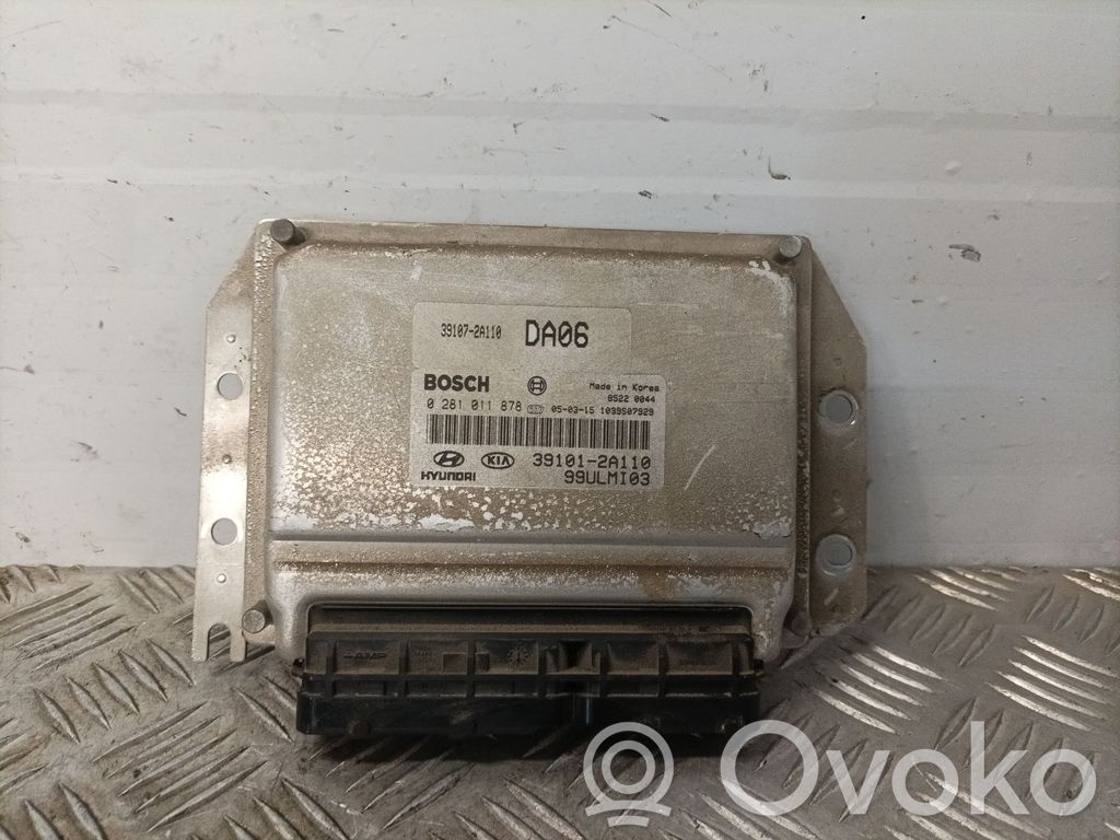 KIA Cerato Engine control unit/module 
