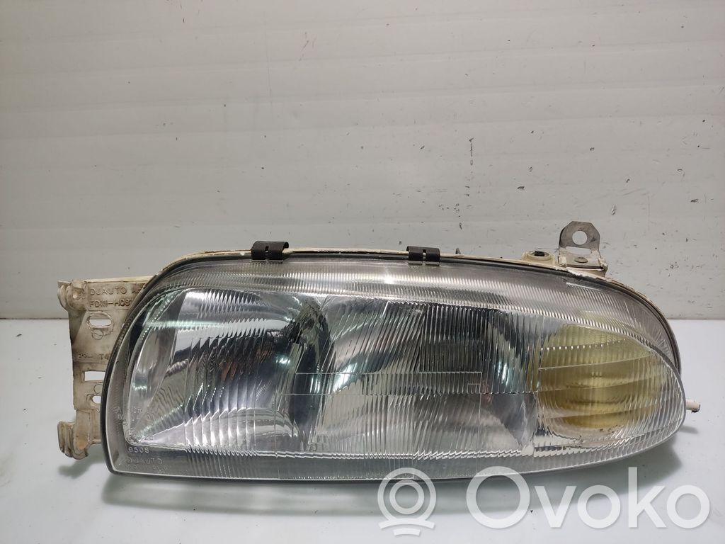 Ford Fiesta Headlight/headlamp 