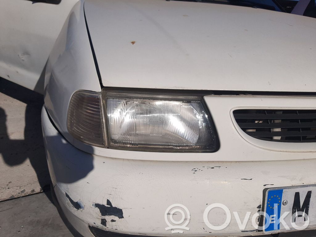 Seat Ibiza II (6k) Far 
