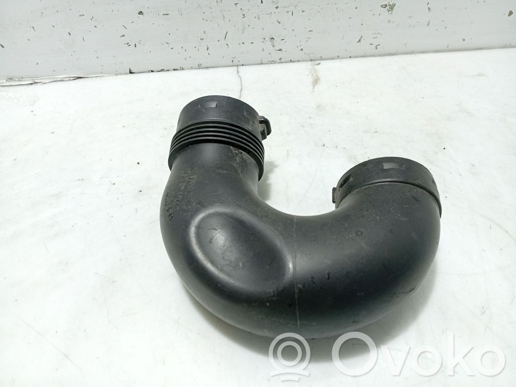 Volkswagen Golf SportWagen Furtun/conductă intercooler 