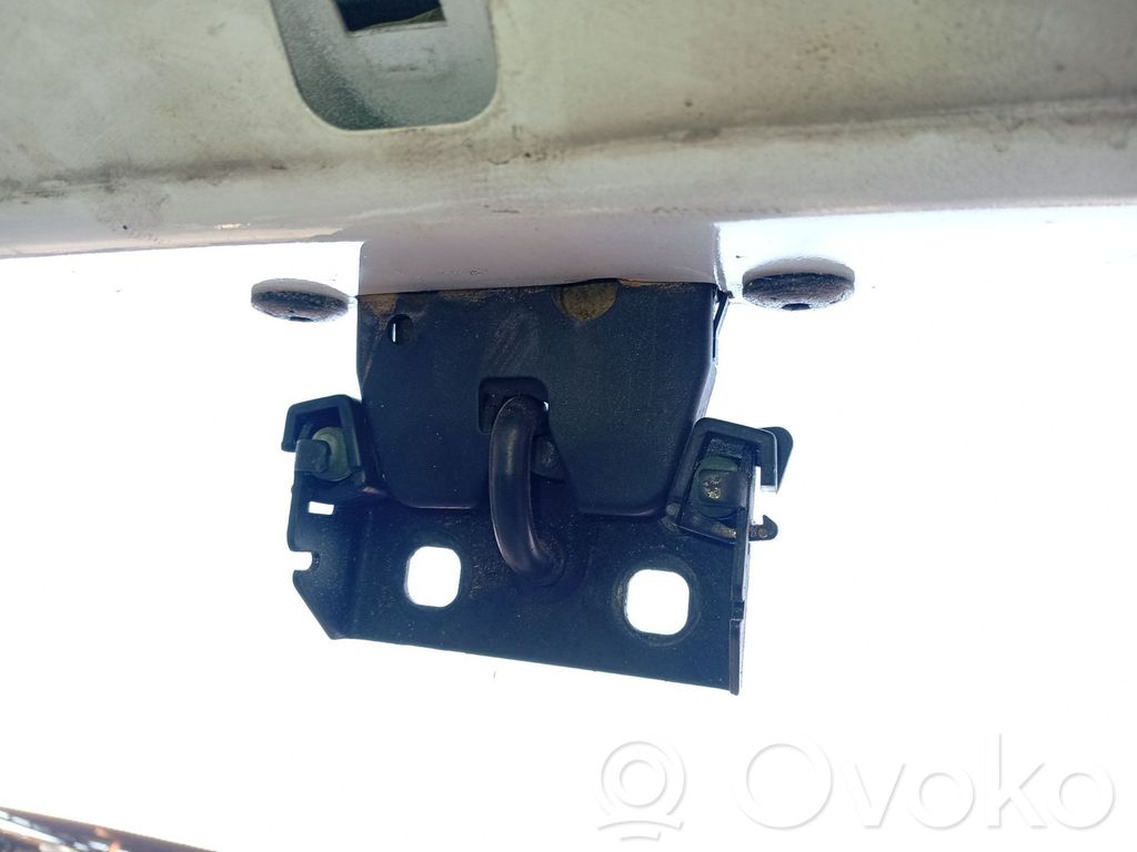 Tailgate lock latch   871972
