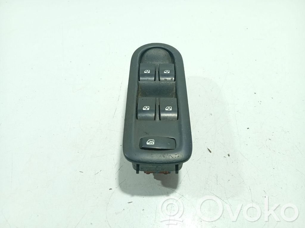 Renault Megane II Comutator comandă geamuri electrice 