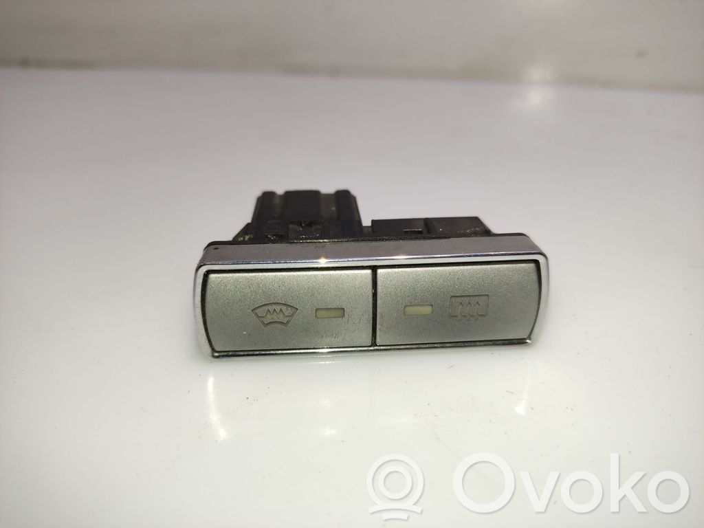 Ford Mondeo Mk III Alte comutatoare/butoane 