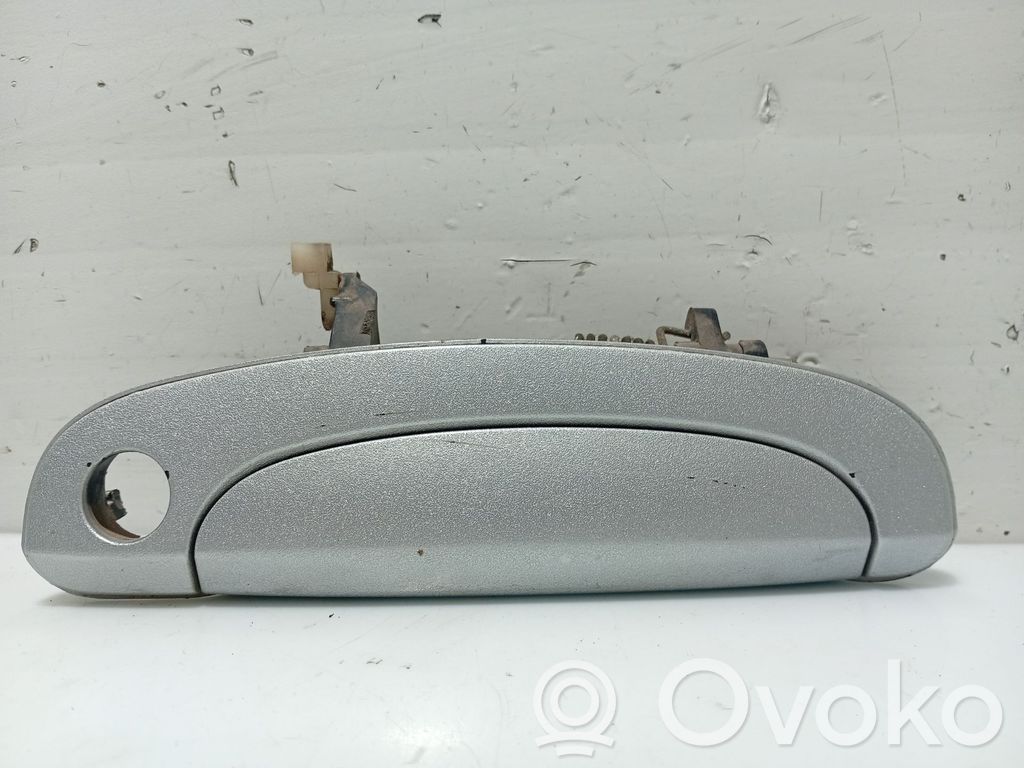 Hyundai Getz Manecilla externa puerta delantera 