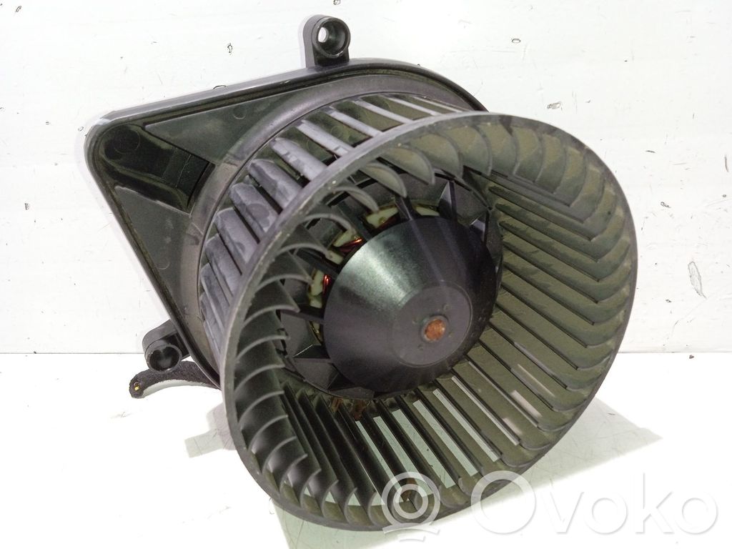 Ventilator aerotermă   8E1820021E