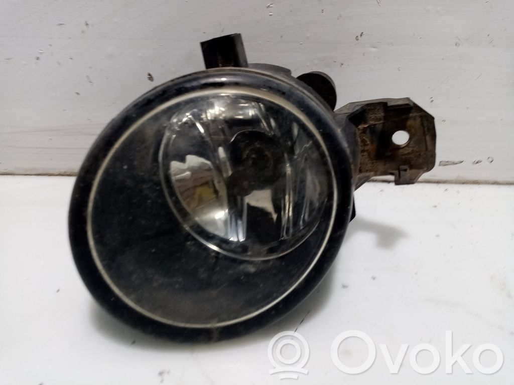 Nissan Almera N16 Fendinebbia anteriore