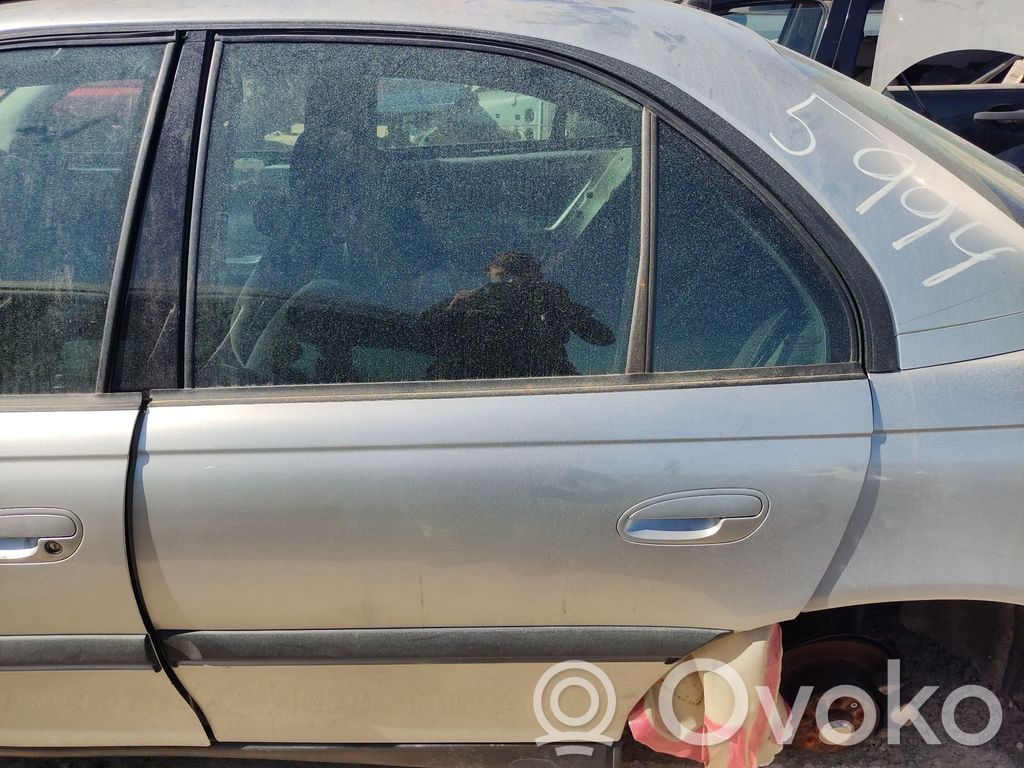 Opel Omega B1 Puerta trasera 