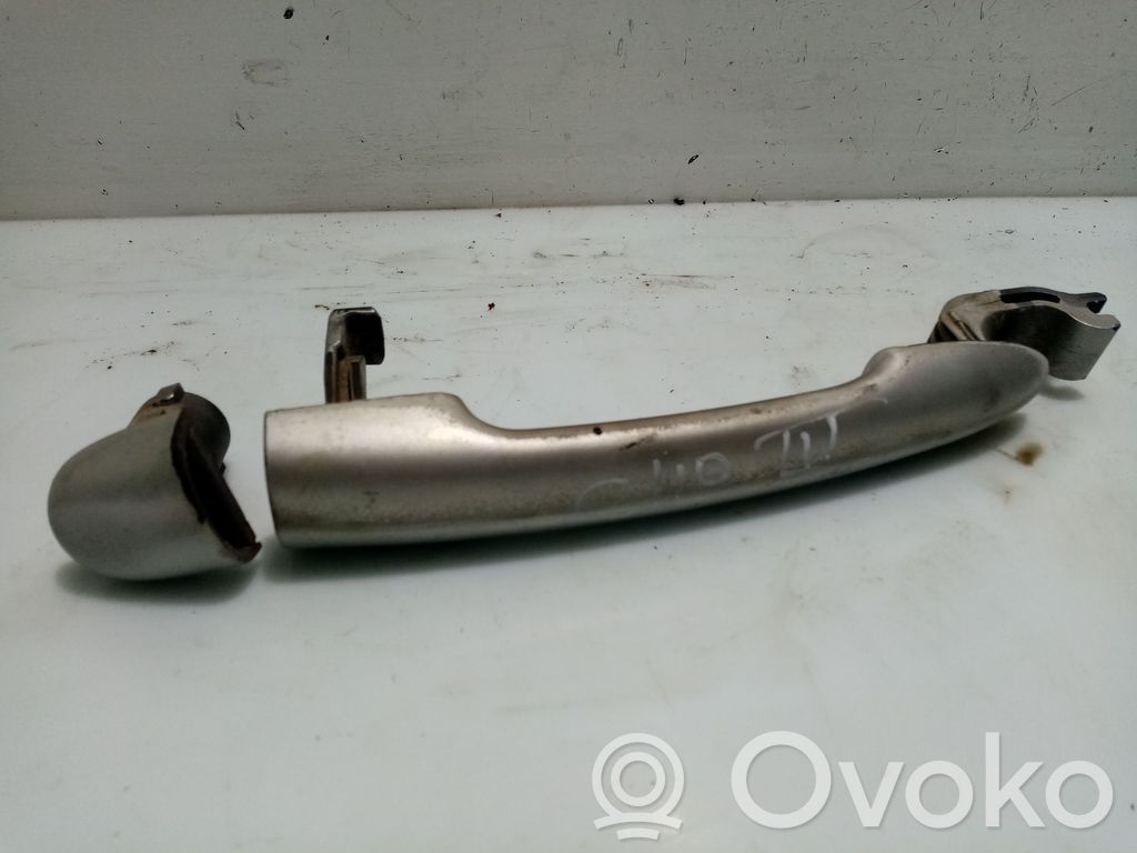 Renault Clio III Takaoven ulkokahva 