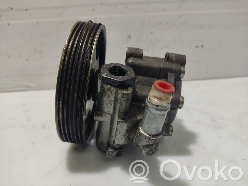 Citroen C5 Power steering pump 