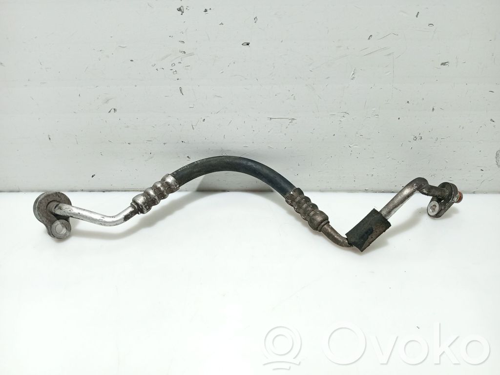 Ford Mondeo MK IV Conductă/furtun lichid de răcire
