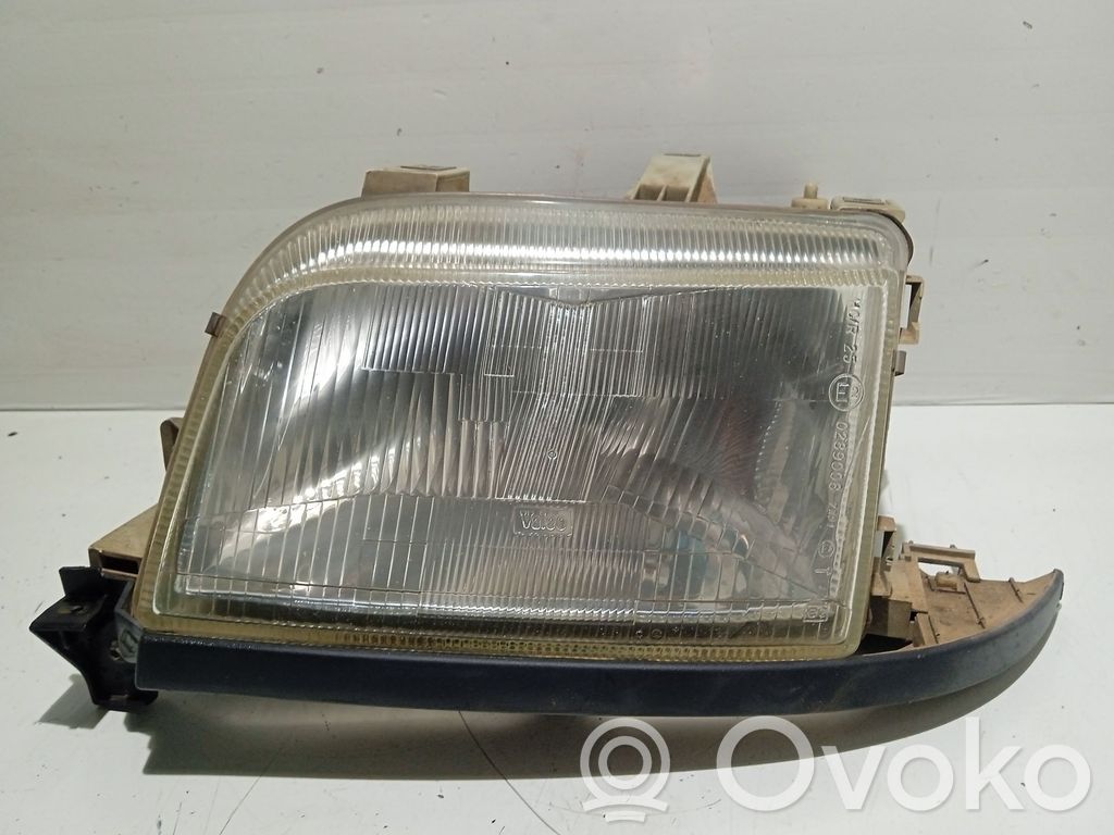 Headlight/headlamp   7701034146