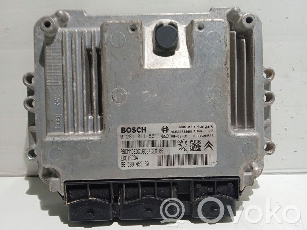 Unidad de control/módulo del motor   9658945380,0281011561