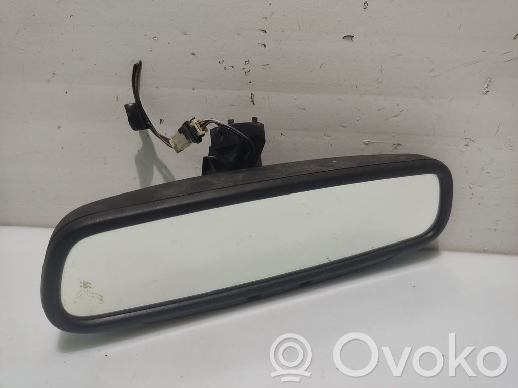 Rear view mirror (interior)   5260683