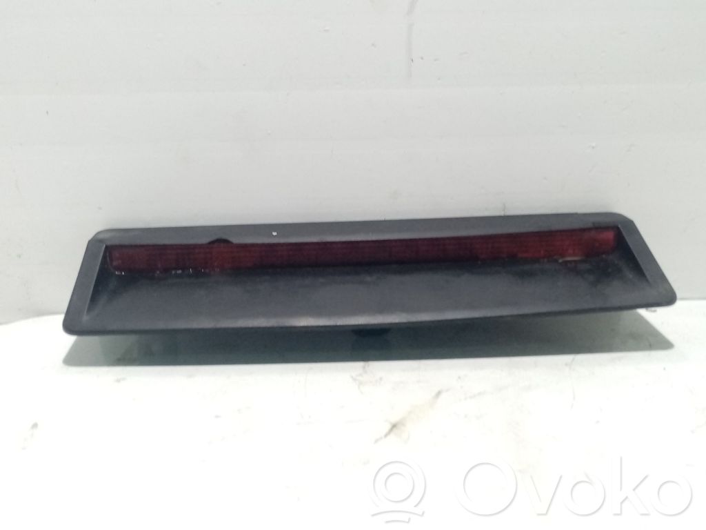 Hyundai Coupe Third/center stoplight 