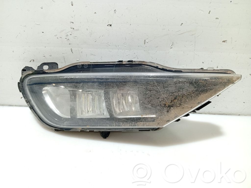 Volvo V90 Cross Country Etusumuvalo 