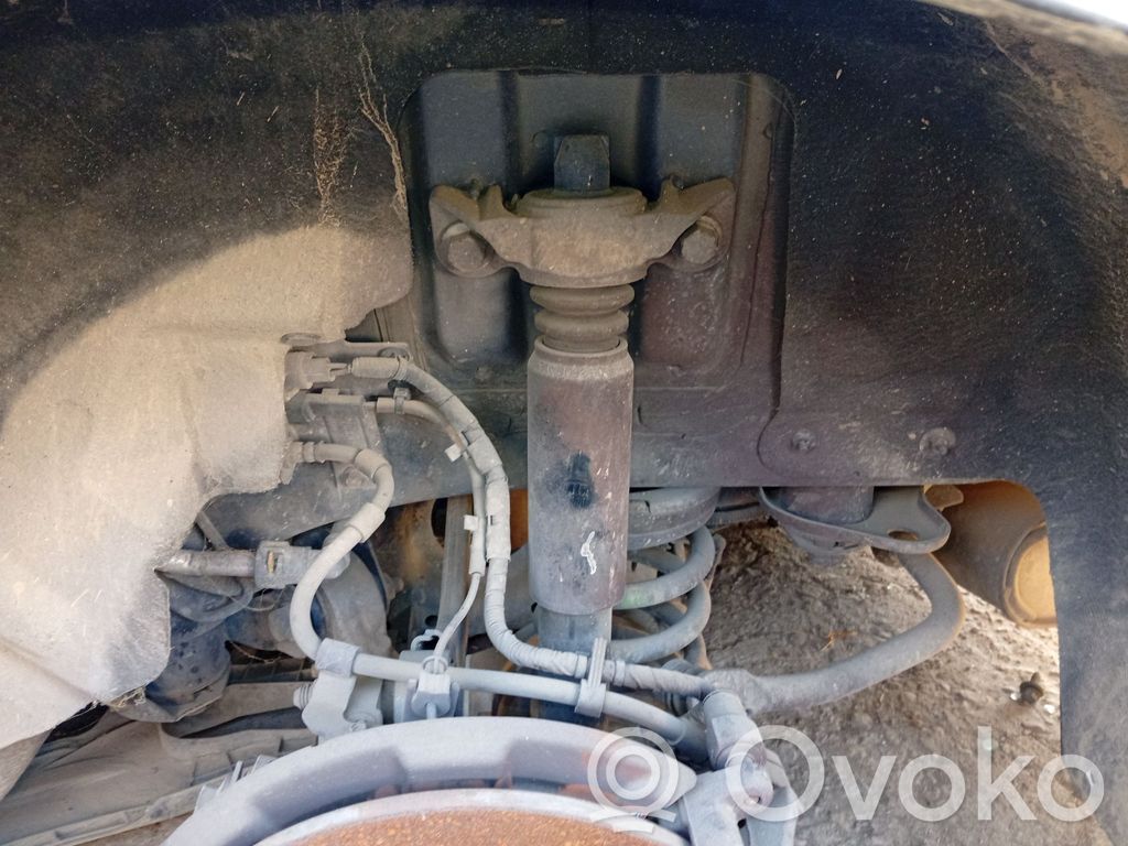 Ford Mondeo MK V Takaiskunvaimennin 