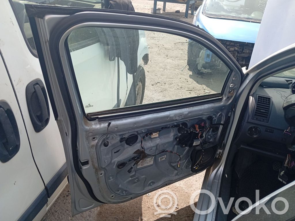 Volkswagen Polo Regulador manual de la ventanilla delantera 