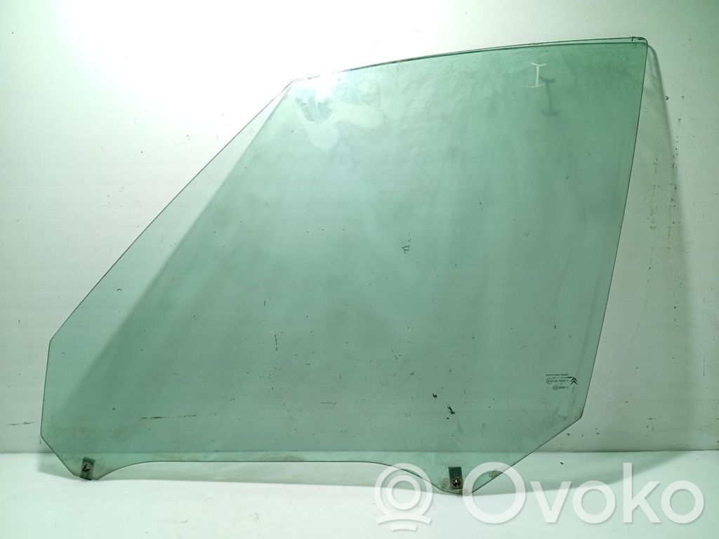 Citroen C4 Grand Picasso Vitre de fenêtre porte avant (4 portes)