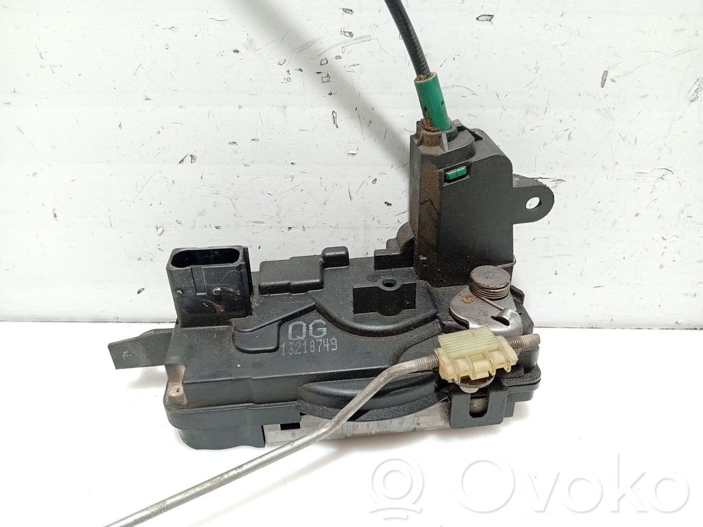 Opel Astra G Front door lock 
