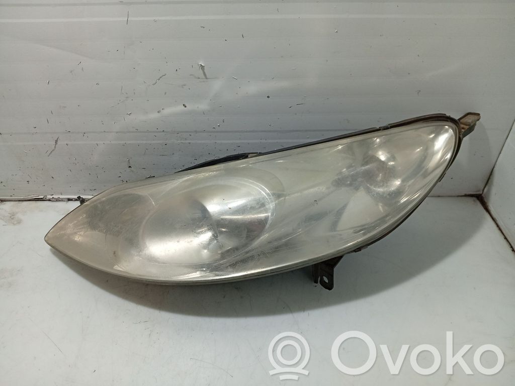 Peugeot 407 Lampa przednia 