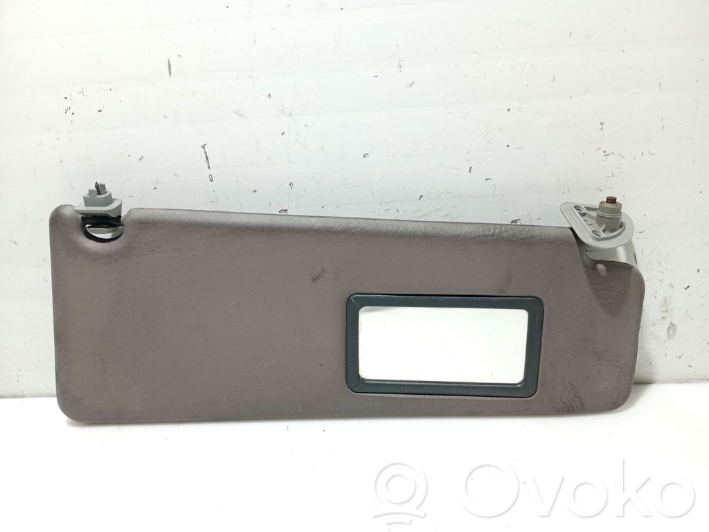 Sun visor