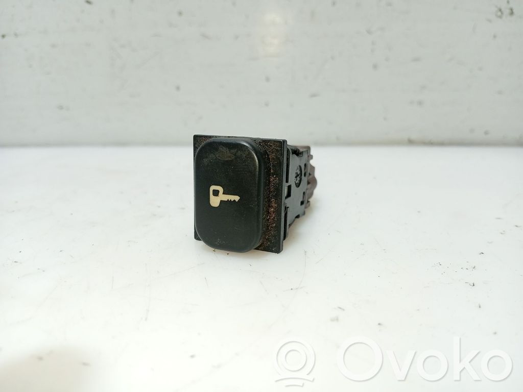 Peugeot 607 Other switches/knobs/shifts 