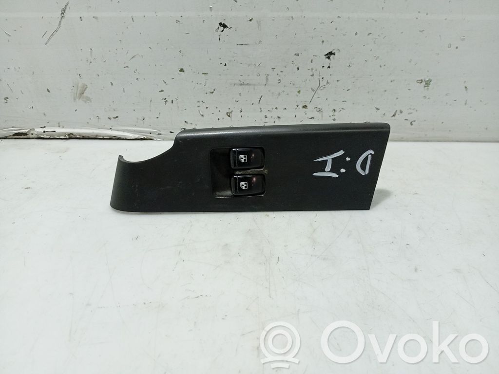 Chevrolet Aveo Electric window control switch 
