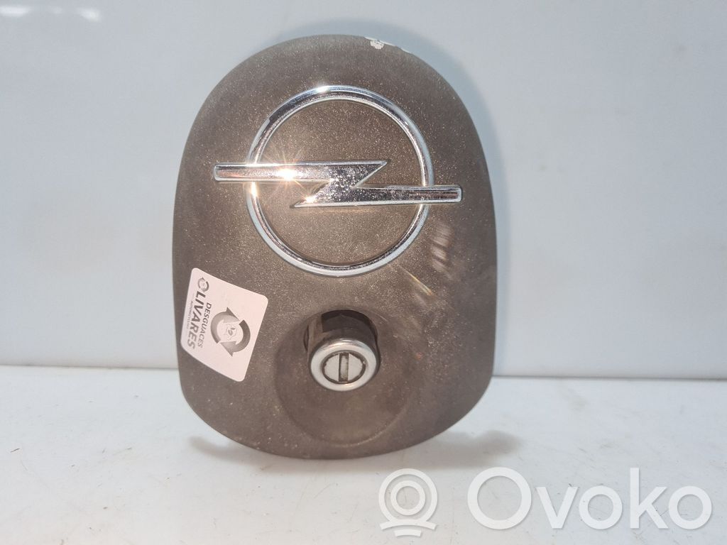 Opel Corsa B Cerradura de puerta trasera 