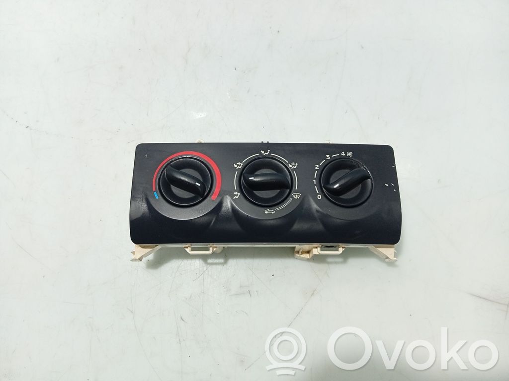 Renault Clio II Air conditioner control unit module 
