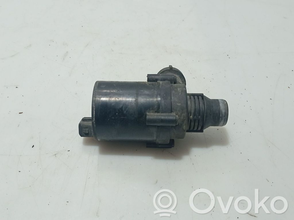 Vesipumppu   64116954987