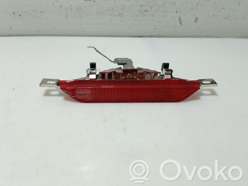 Toyota Corolla Verso E121 Third/center stoplight 