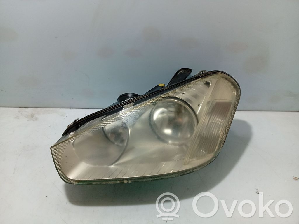 Ford Focus Headlight/headlamp 