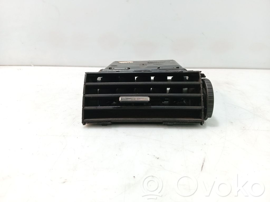 Ford Focus Griglia di ventilazione centrale cruscotto 