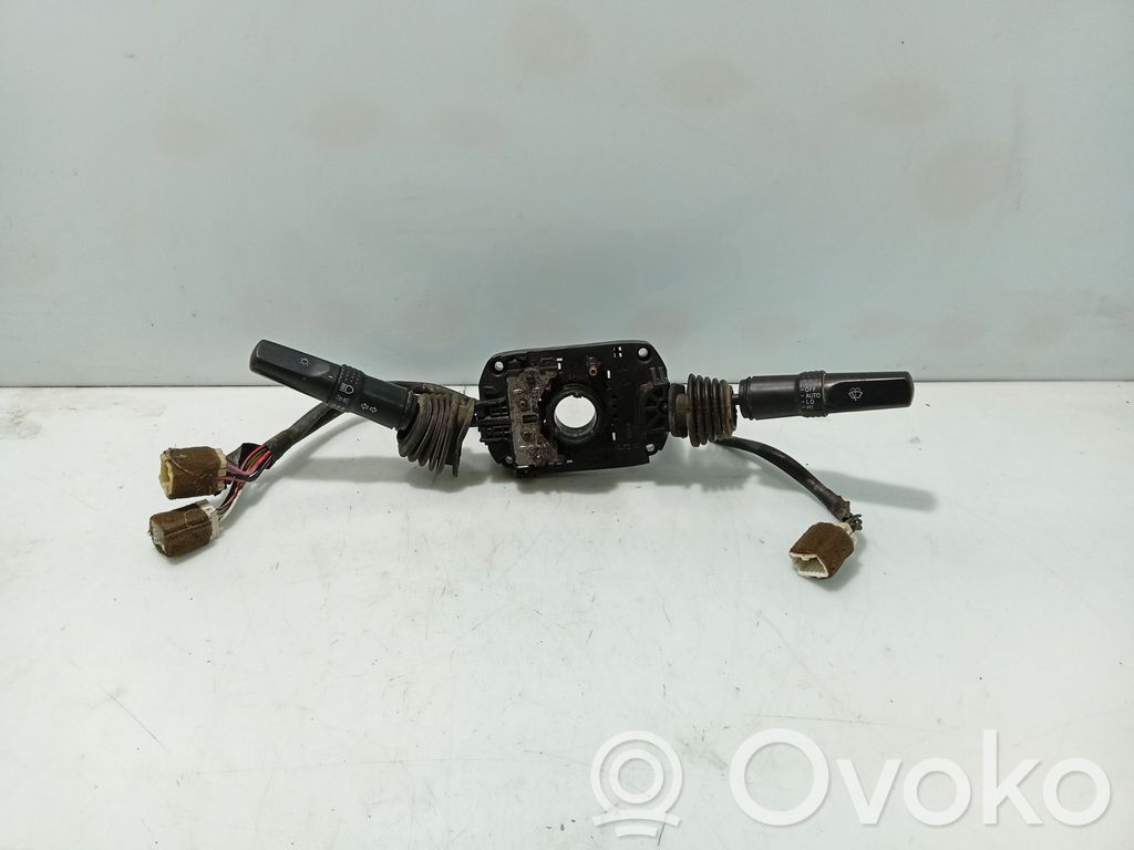 SsangYong Musso Pulsanti/interruttori sul volante 