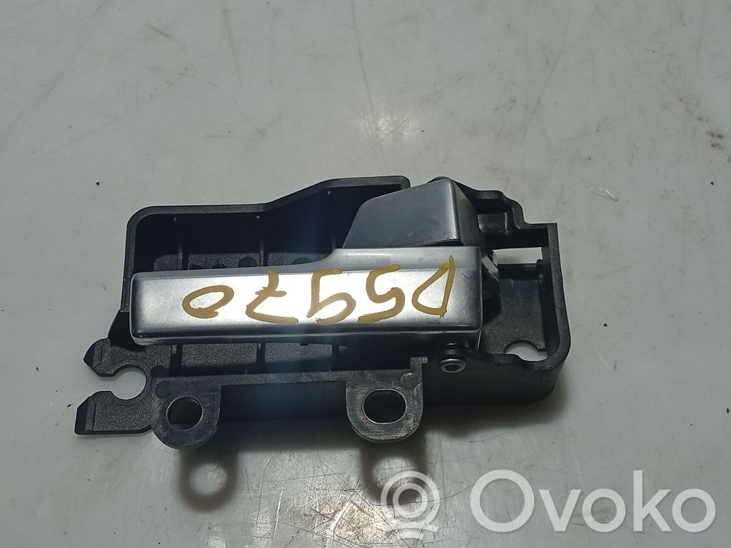 Ford Focus Front door interior handle 