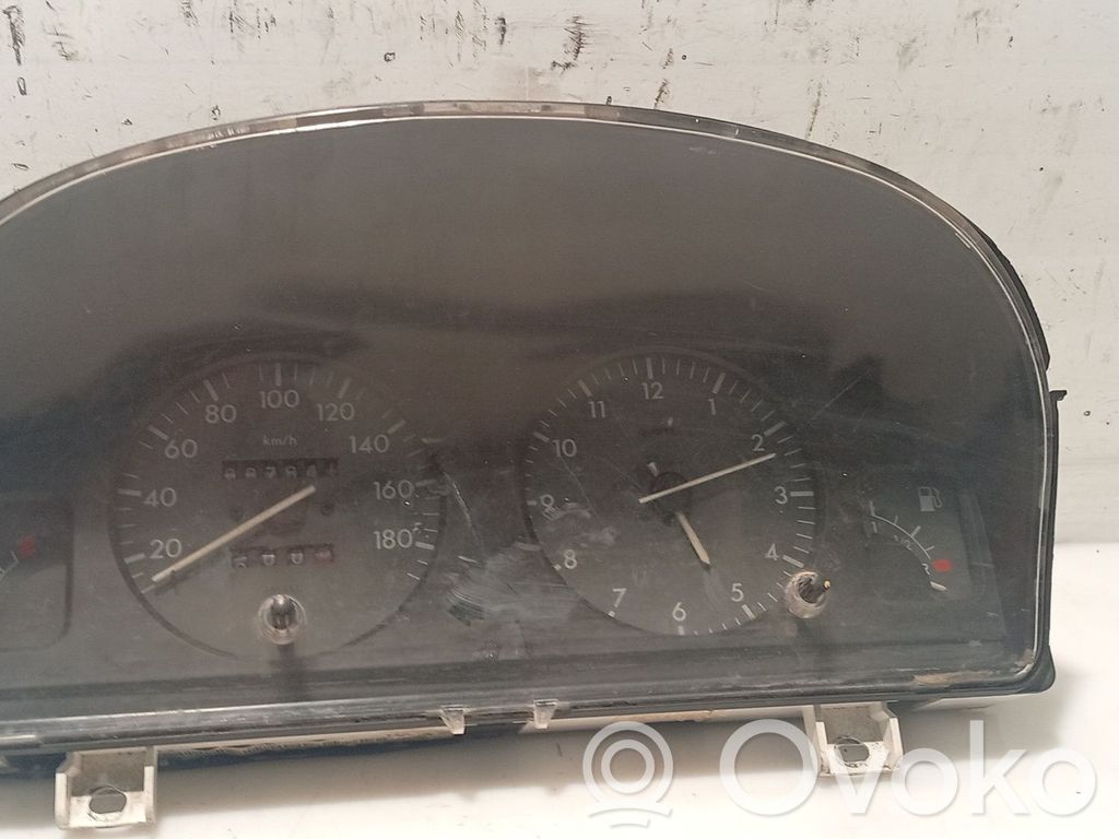 Citroen Berlingo Nopeusmittari (mittaristo) 