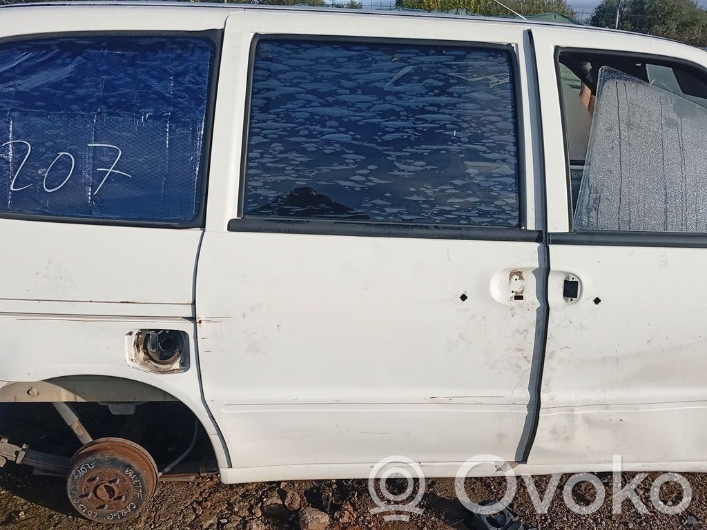 Nissan Serena Ușă glisantă