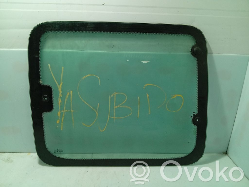 Renault Kangoo I Szyba drzwi tylnych 