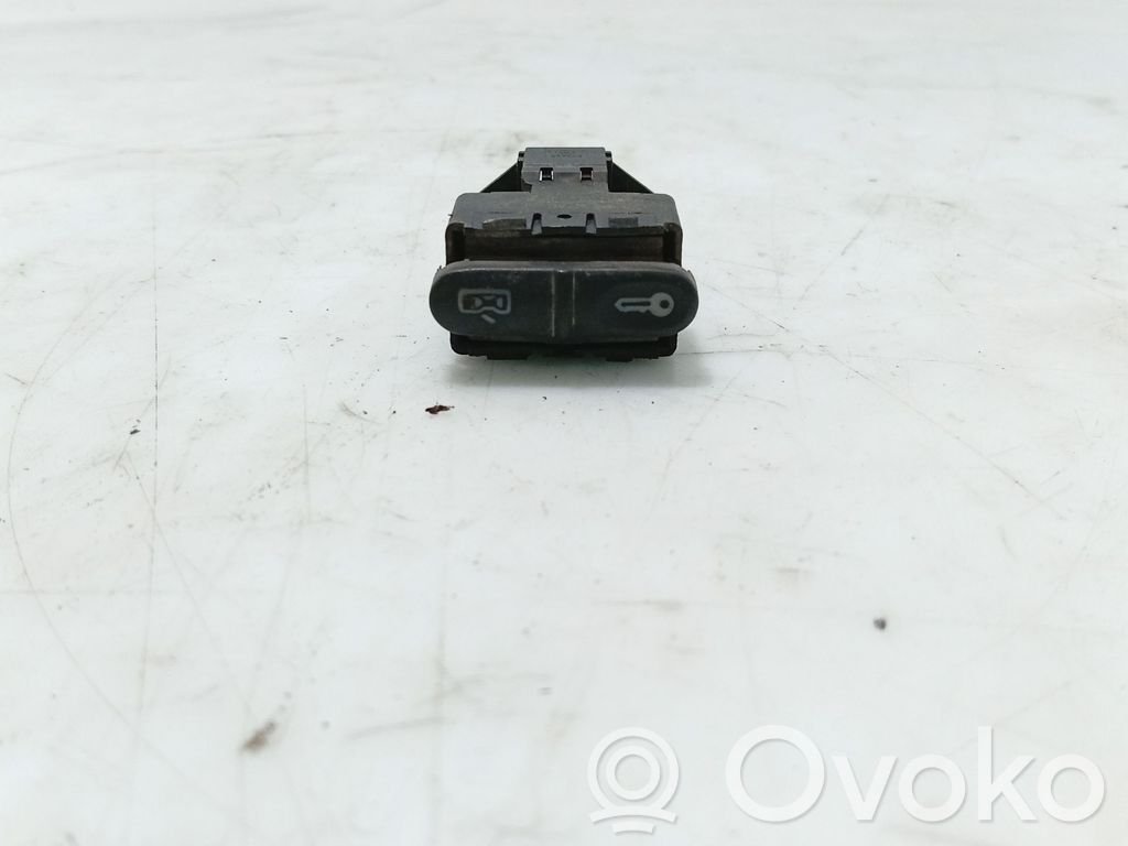 Seat Ibiza II (6k) Otros interruptores/perillas/selectores 