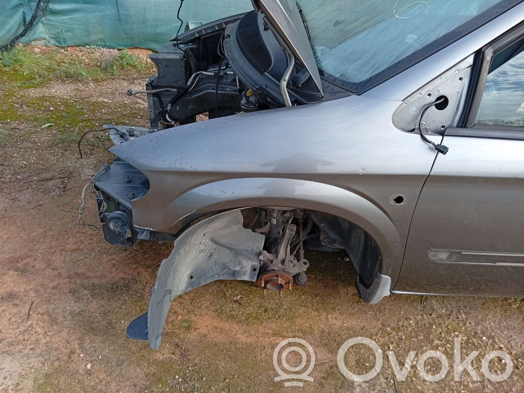 Chrysler Voyager Guardabarro 