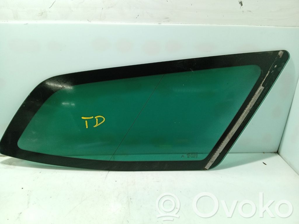 Citroen C5 Rear side window 