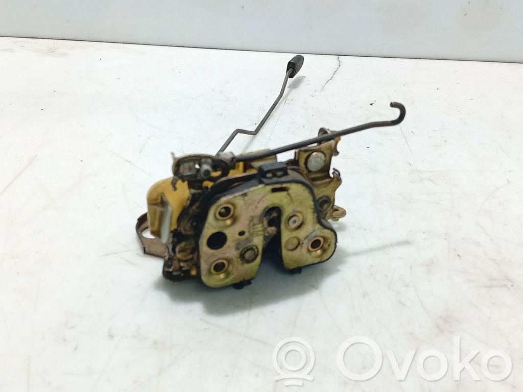 Opel Astra F Front door lock 