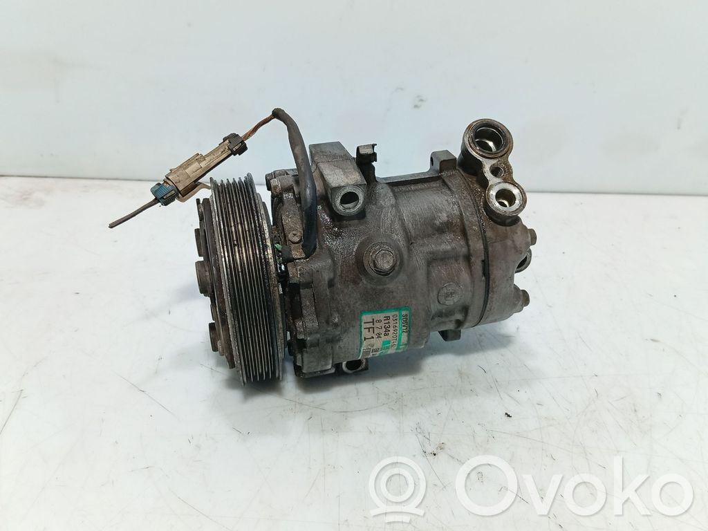 Opel Corsa C Compresseur de climatisation 
