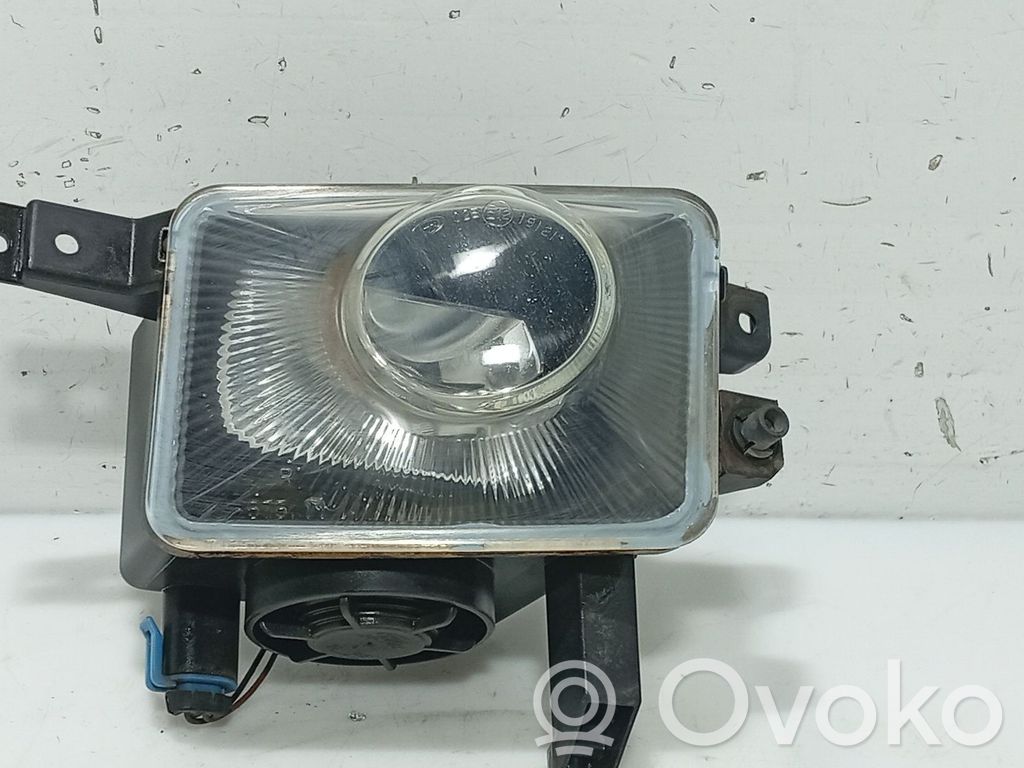Opel Corsa C Etusumuvalo 