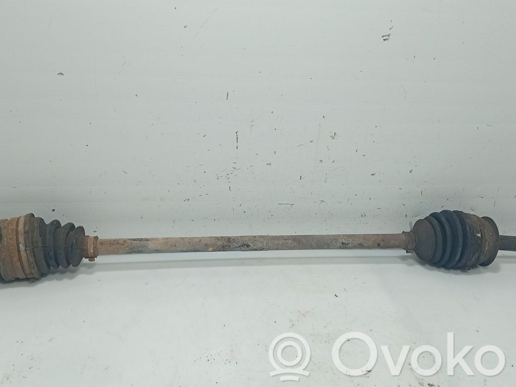 Opel Corsa B Priekšējā pusass 