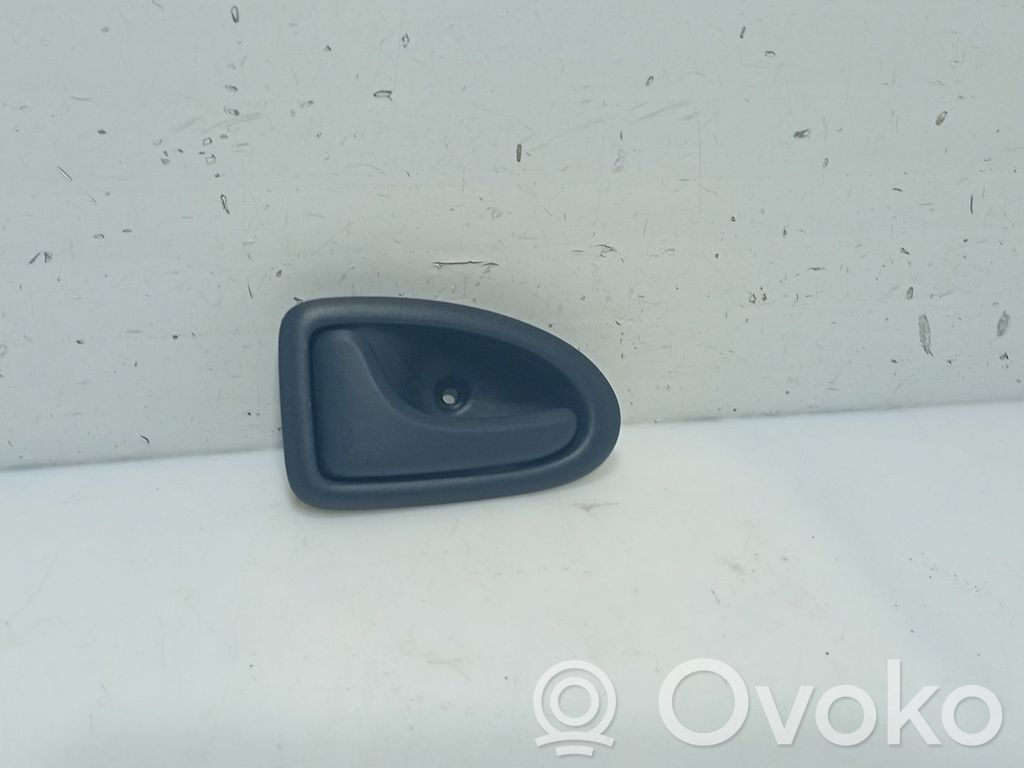 Renault Clio II Klamka wewnętrzna drzwi tylnych 