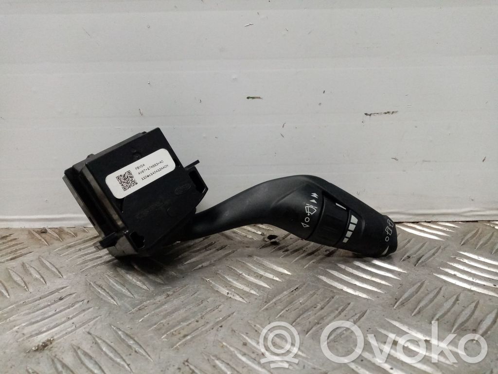 Ford Focus Wiper control stalk 