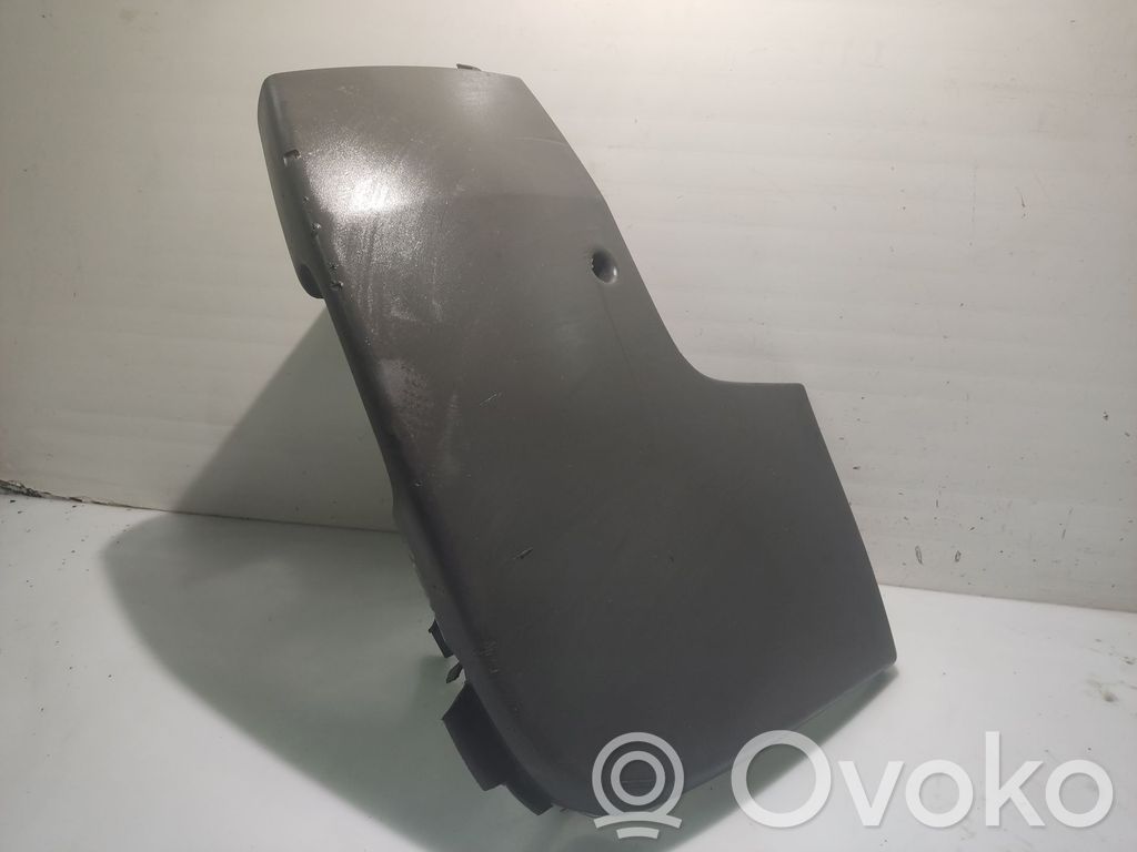 Renault Trafic I Kampinė galinio bamperio dalis 