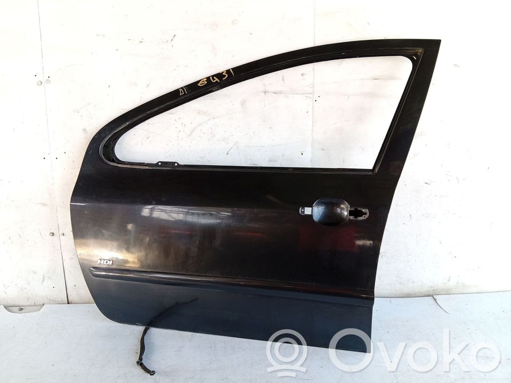 Puerta delantera   9002S8