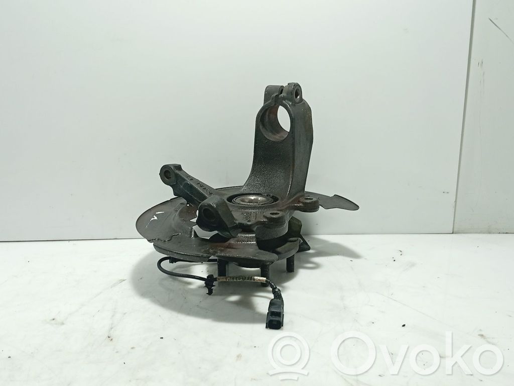 Volvo V50 Achsschenkel vorne 